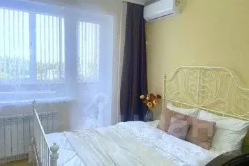 1-к кв. Саратовская область, Балаково Трнавская ул., 4 (38.0 м) - Фото 0