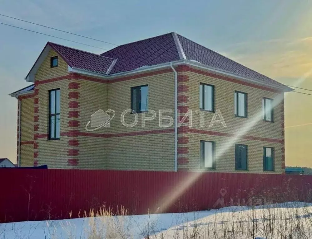 Дом в Тюменская область, с. Нижняя Тавда ул. Весенняя, 20 (295 м) - Фото 1