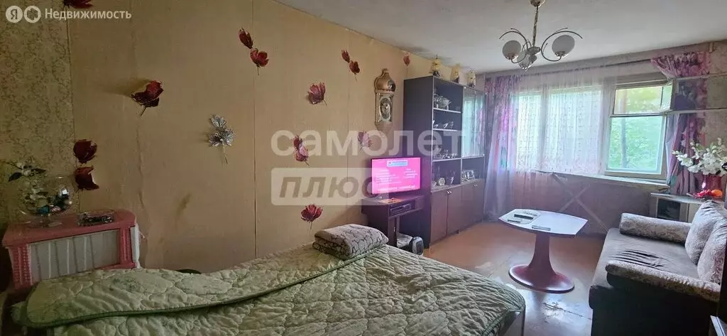 2-комнатная квартира: Мурманск, улица Академика Книповича, 40 (47.9 м) - Фото 1