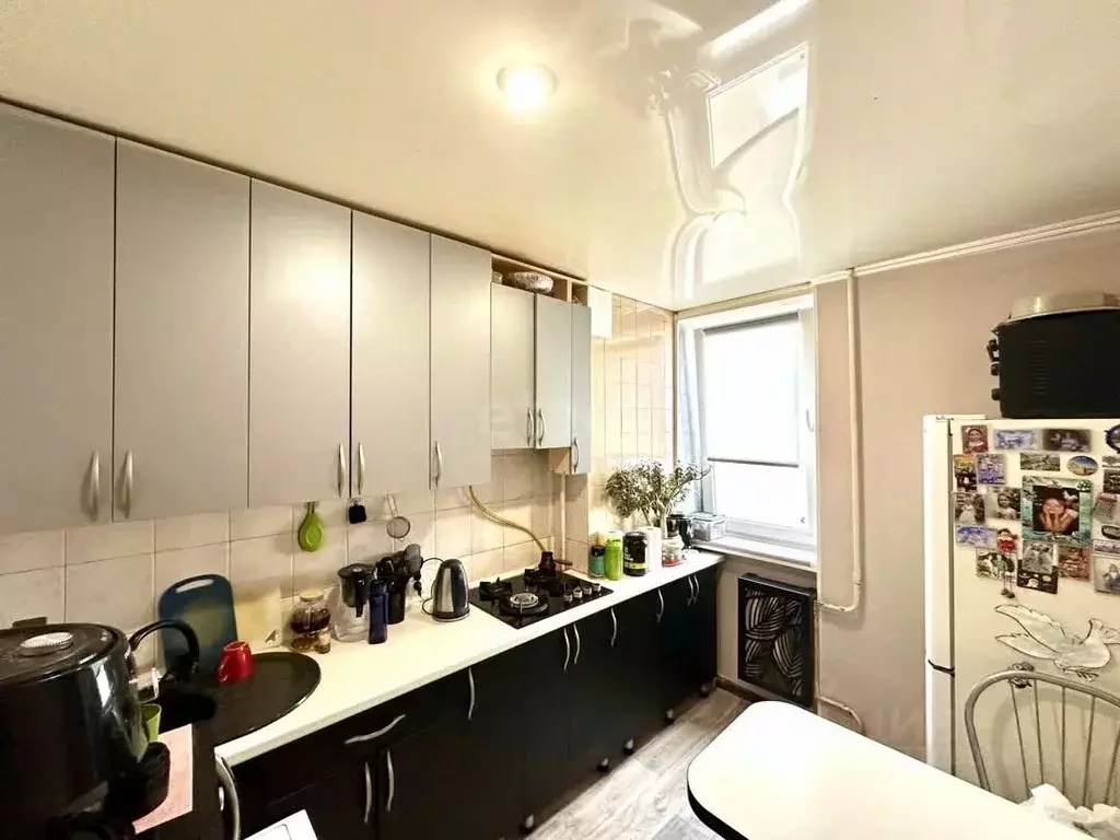 3-к кв. Крым, Симферополь ул. Русская (68.5 м) - Фото 2