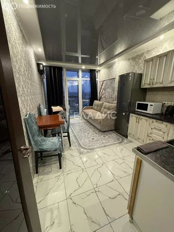 1-комнатная квартира: Волгоград, Селенгинская улица, 11 (57.7 м) - Фото 0