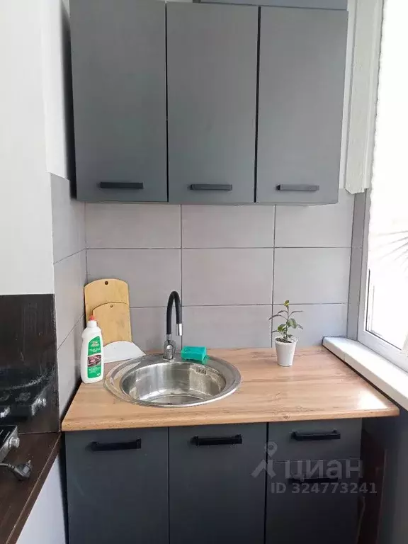 Студия Тюменская область, Тюмень ул. Мельникайте, 63 (16.0 м) - Фото 2