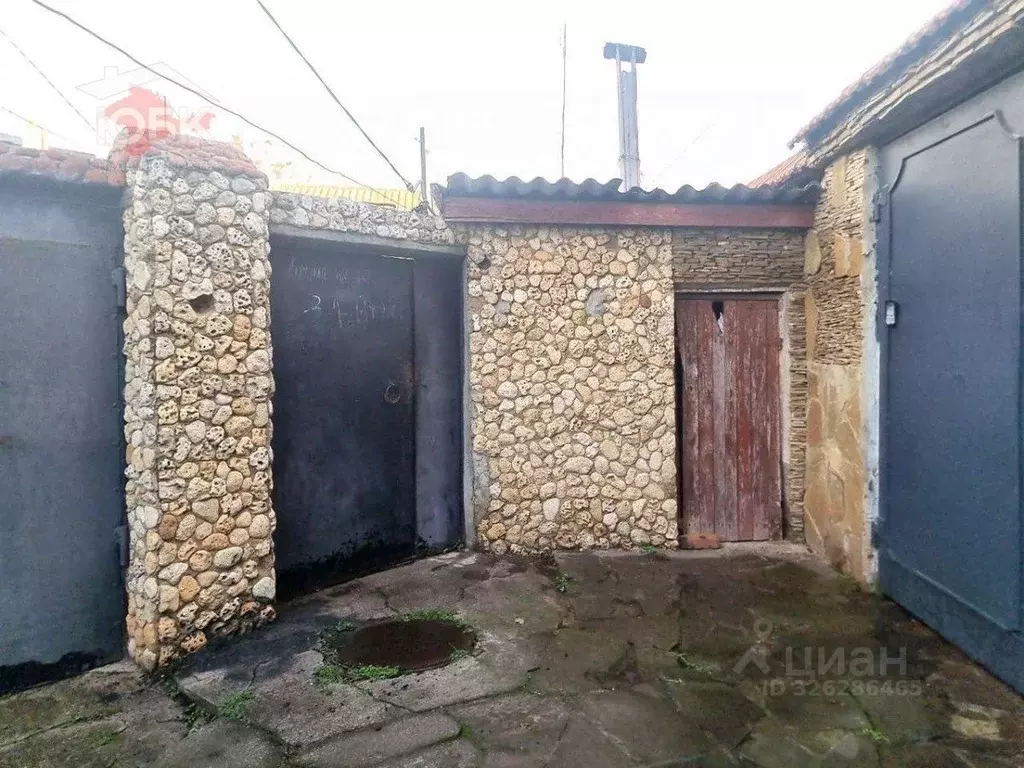 2-к кв. Крым, Евпатория ул. Средняя, 48А (39.6 м) - Фото 0