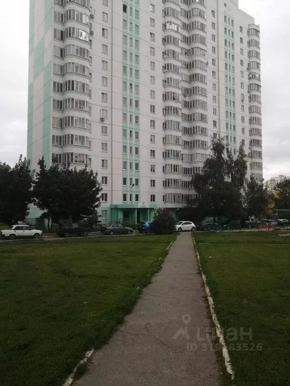 1-к кв. Курская область, Курск просп. Вячеслава Клыкова, 80 (37.0 м) - Фото 0