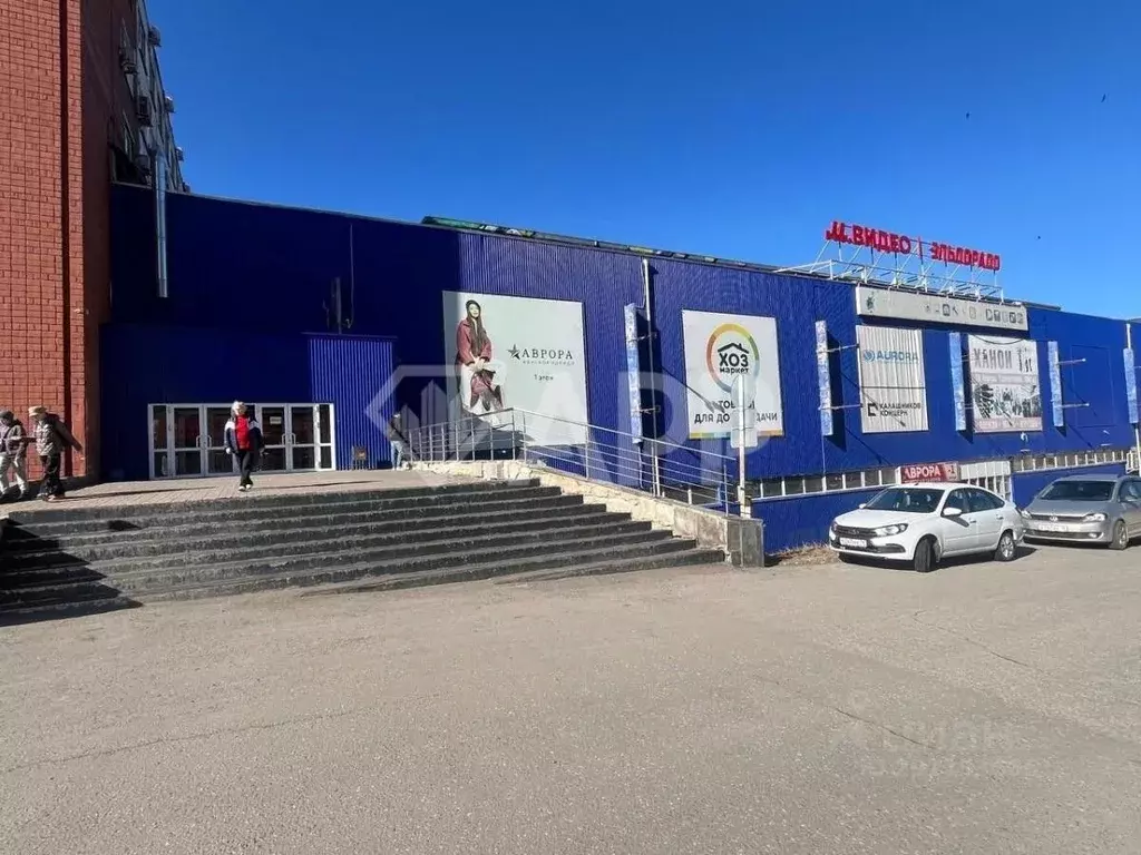 Торговая площадь в Удмуртия, Ижевск Удмуртская ул., 304 (37 м) - Фото 1