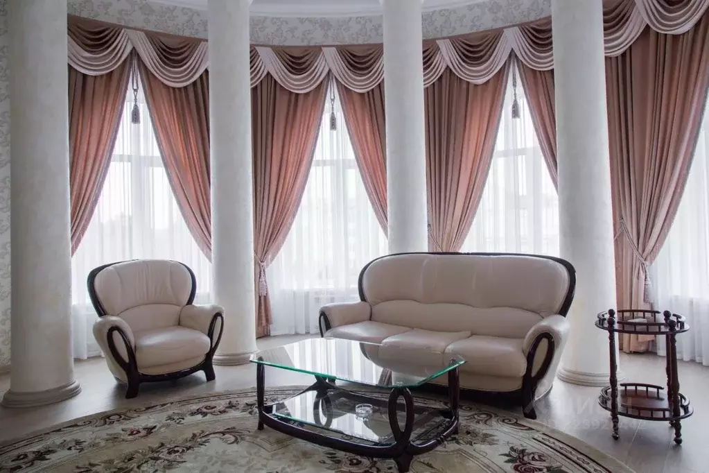 2-к кв. Орловская область, Орел пл. Мира, 4 (73.0 м) - Фото 2