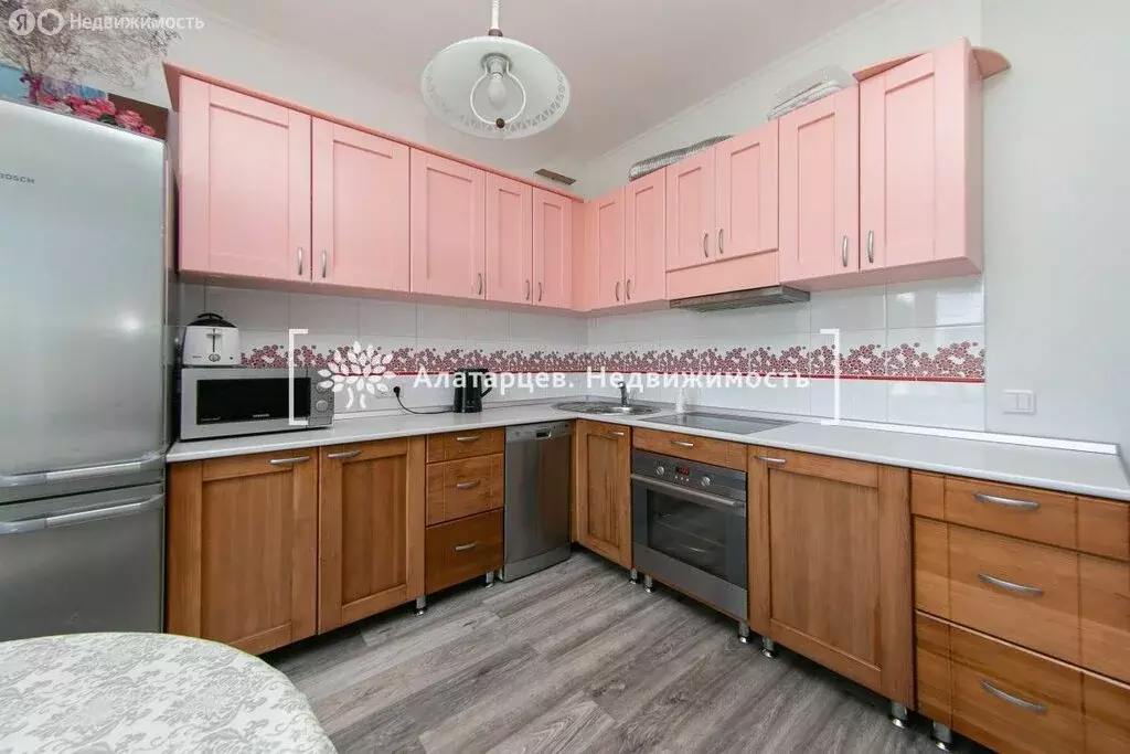 Дом в Томск, микрорайон Наука, улица Кучина (161.1 м) - Фото 0