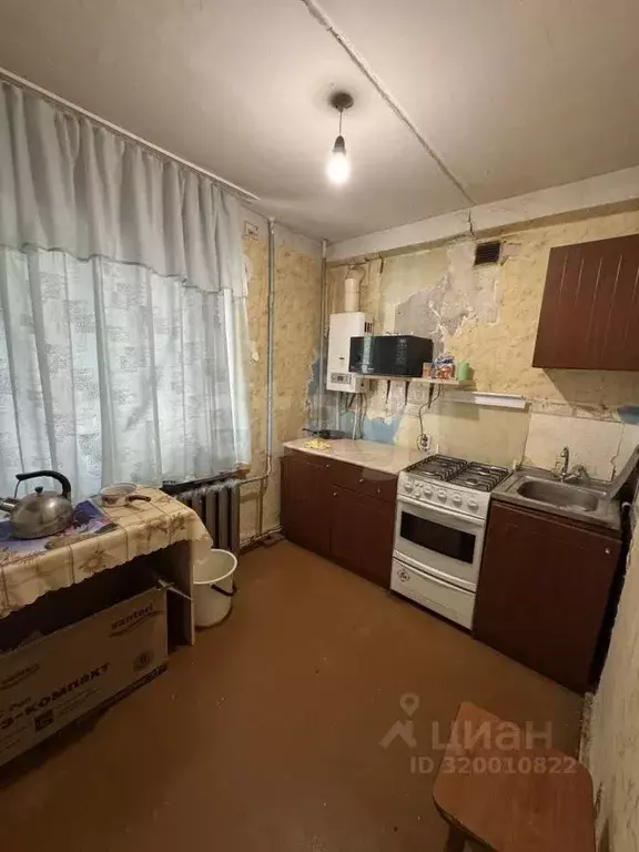 2-к кв. Коми, Ухта ул. 30 лет Октября, 10 (42.3 м) - Фото 0