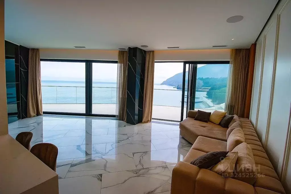 2-к кв. Крым, Алушта муниципальный округ, Партенит пгт ул. ... - Фото 2