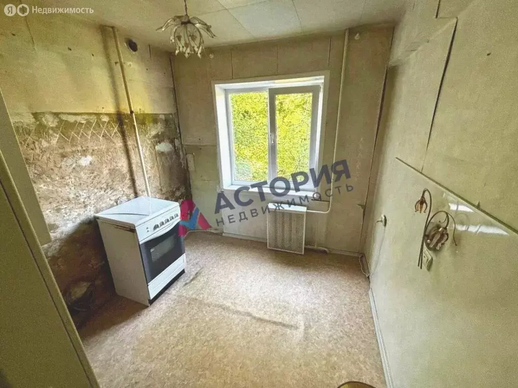 3-комнатная квартира: Тула, Приупская улица, 6 (58.2 м) - Фото 1