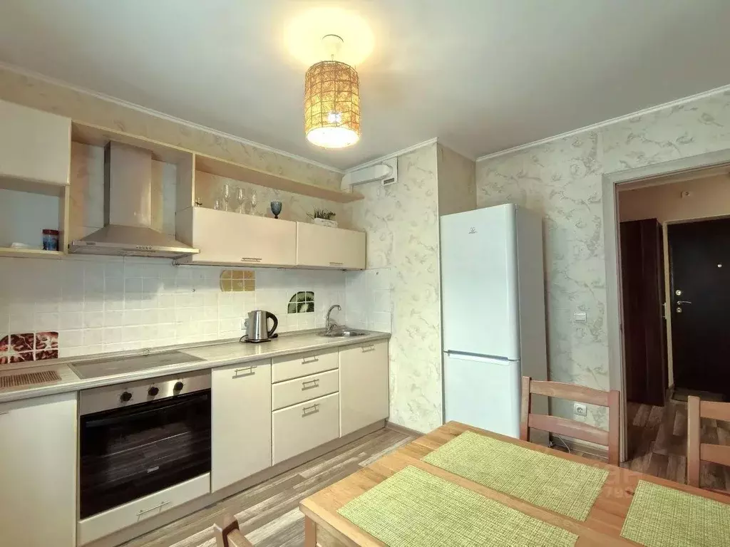 2-к кв. Свердловская область, Екатеринбург ул. Союзная, 4 (53.0 м) - Фото 2