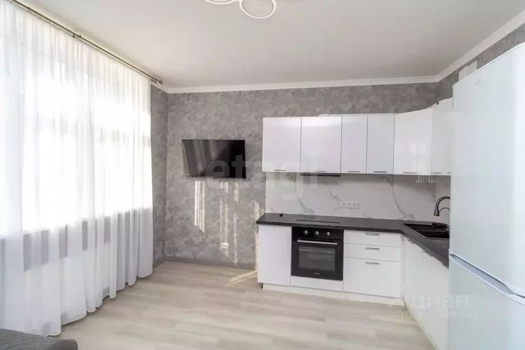 1-к кв. Тюменская область, Тюмень ул. Газовиков, 73к1 (32.9 м) - Фото 1