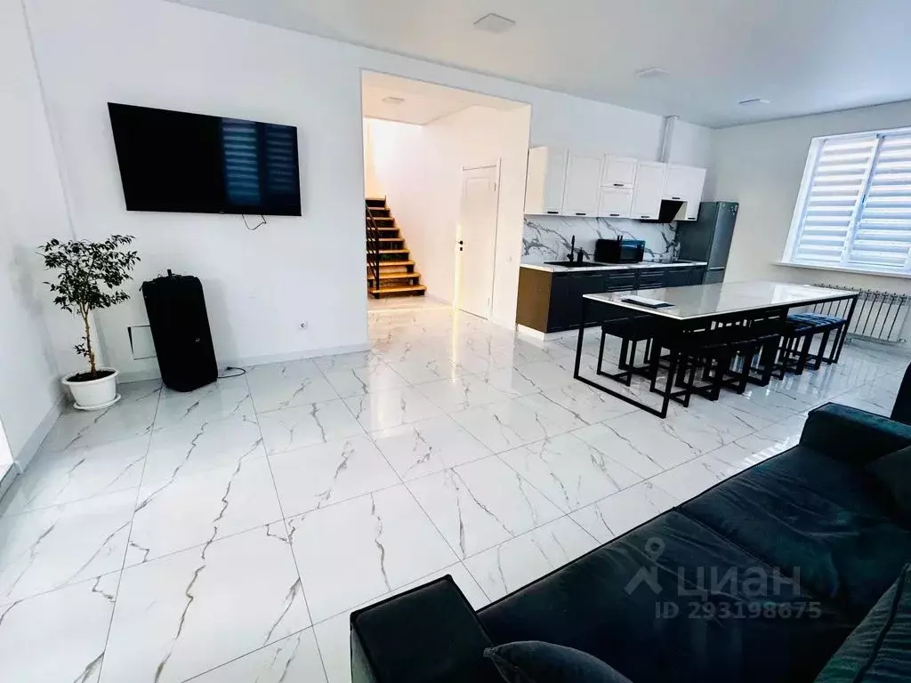 Дом в Татарстан, Казань ул. Александра Ключарева, 17Ж (236 м) - Фото 1