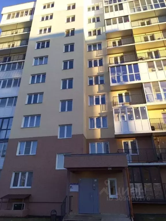 2-к кв. Ярославская область, Ярославль ул. Брагинская, 18к1 (56.4 м) - Фото 0