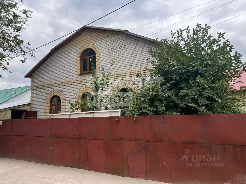 Дом в Саратовская область, Саратов ул. Большая Садовая, 142 (90 м) - Фото 2