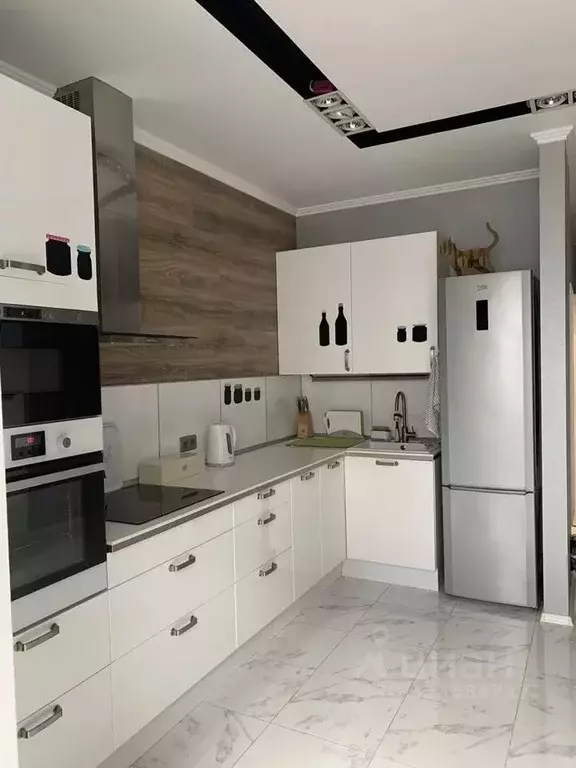 1-к кв. Татарстан, Казань ул. Адоратского, 1а (50.0 м) - Фото 1