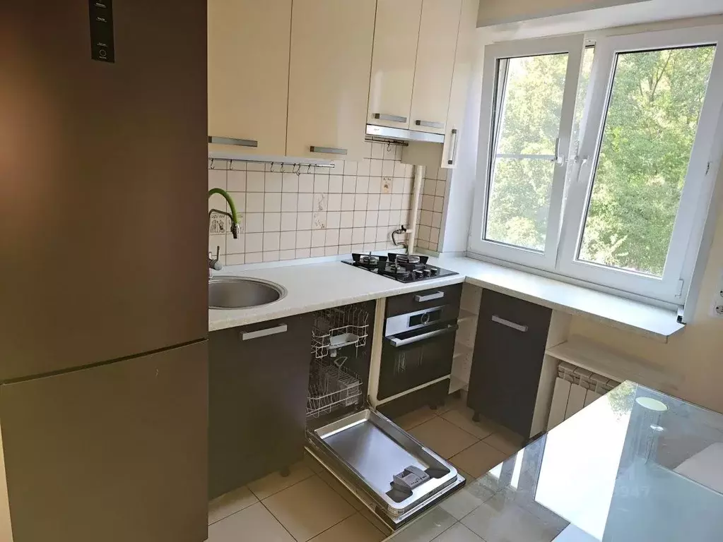 3-к кв. Москва Чусовская ул., 11К2 (58.0 м) - Фото 0