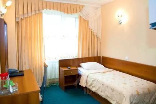 Комната Ханты-Мансийский АО, Нижневартовск ул. Кузоваткина, 3с7 (18.0 ... - Фото 0
