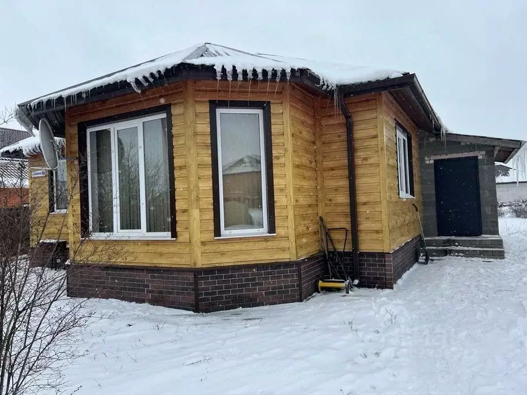 Дом в Белгородская область, Старый Оскол ул. Казанская (123 м) - Фото 0