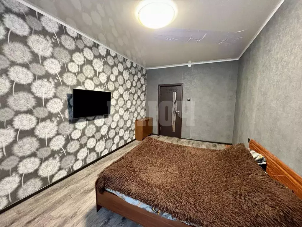 3-к кв. Вологодская область, Сокол ул. Суворова, 12 (66.0 м) - Фото 2