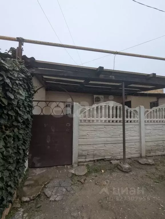 2-к кв. Крым, Черноморское пгт ул. Чапаева, 26 (20.0 м) - Фото 2