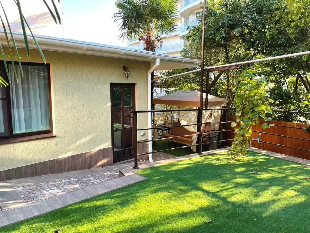 Дом в Краснодарский край, Сочи Альпийская ул., 8/1 (135 м) - Фото 1