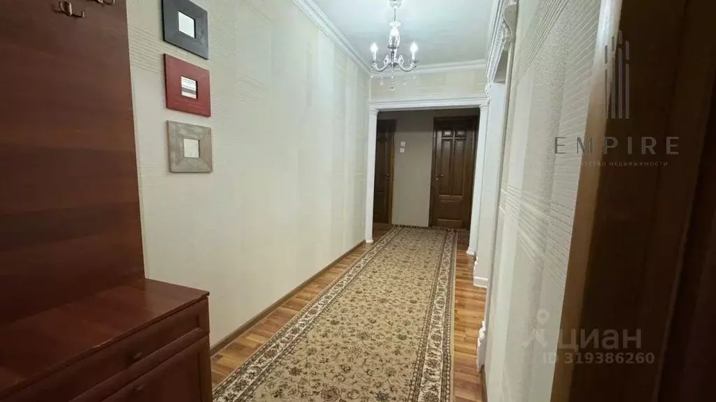 3-к кв. Чеченская республика, Грозный ул. А.А. Айдамирова, 141к6 (70.0 ... - Фото 1