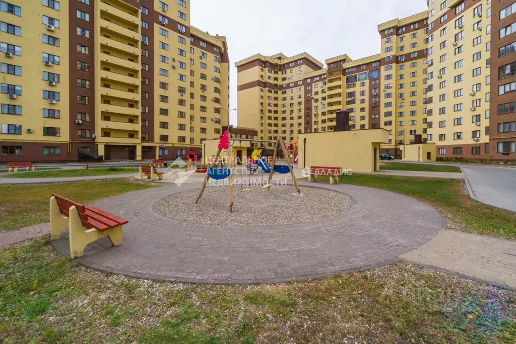 2-к кв. Рязанская область, Рязань Октябрьская ул., 65 (105.2 м) - Фото 1