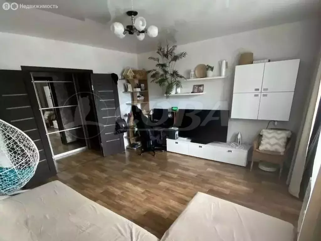2-комнатная квартира: Тюмень, улица Николая Ростовцева, 12 (56.9 м) - Фото 1