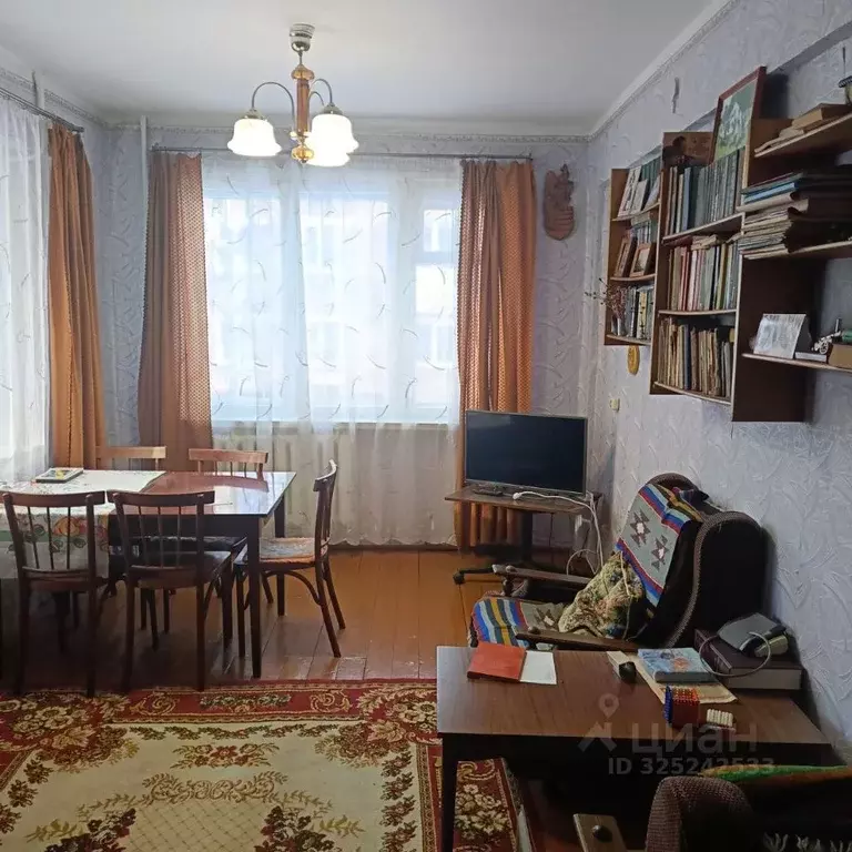 2-к кв. Иркутская область, Слюдянка Амбулаторная ул., 18 (41.0 м) - Фото 1