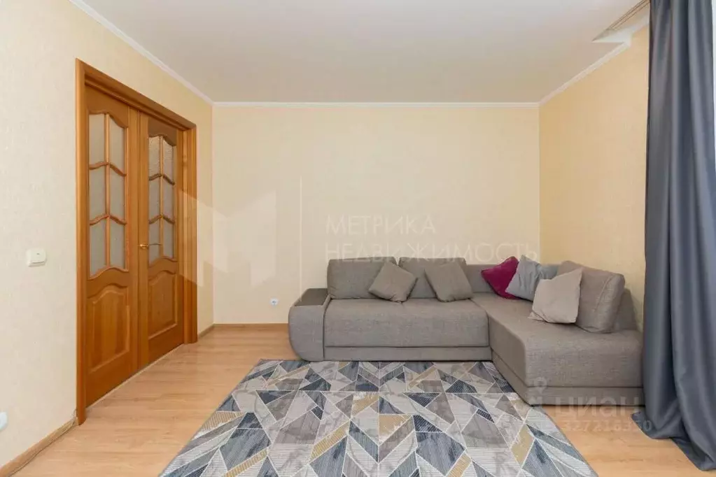 2-к кв. Тюменская область, Тюмень ул. Тимирязева, 130 (60.0 м) - Фото 1