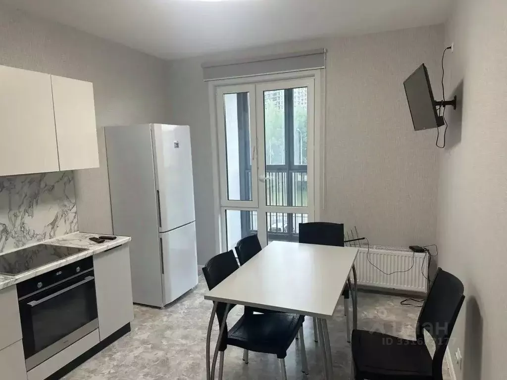 3-к кв. Татарстан, Казань ул. Братьев Батталовых, 27к2 (70.0 м) - Фото 1