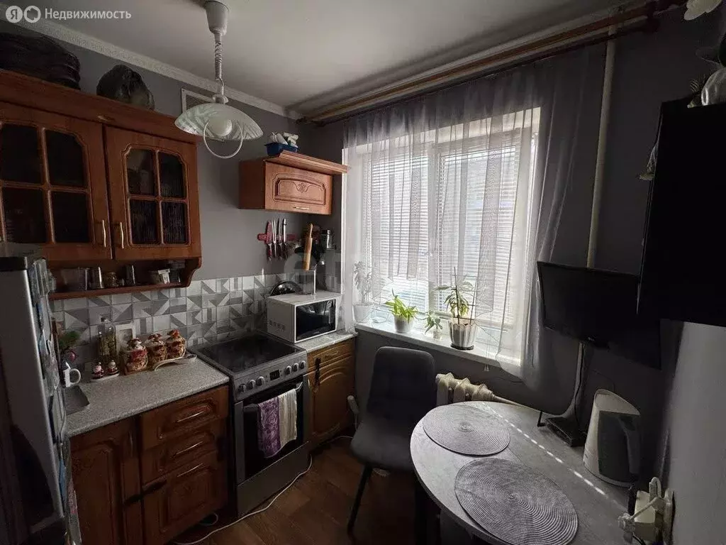 2-комнатная квартира: Тюмень, микрорайон Ватутина, Юганский проезд, 13 ... - Фото 2