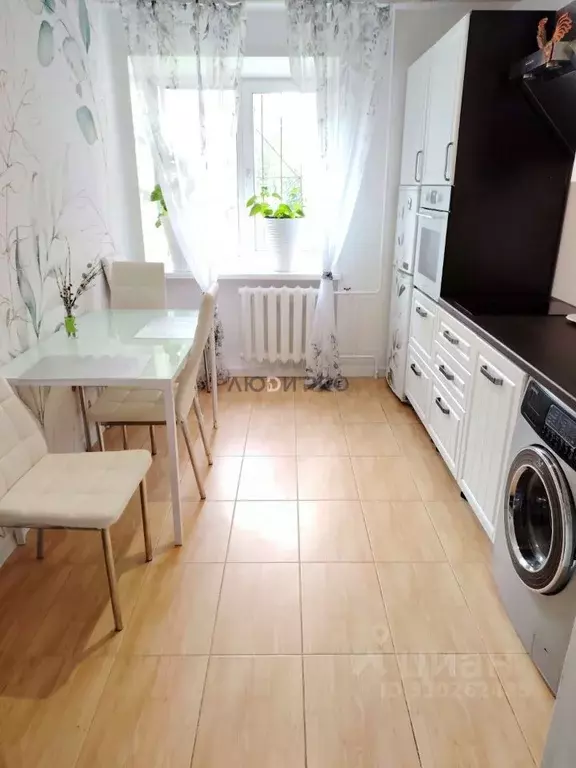 3-к кв. Алтайский край, Барнаул ул. Попова, 157 (64.5 м) - Фото 2