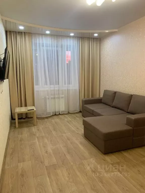 1-к кв. Омская область, Омск ул. Красный Путь, 105к3 (40.0 м) - Фото 1