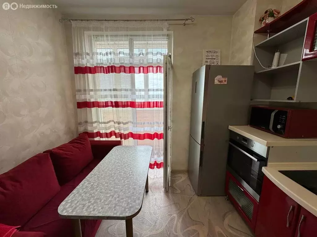 1-комнатная квартира: Белгород, улица Конева, 17 (43.6 м) - Фото 1