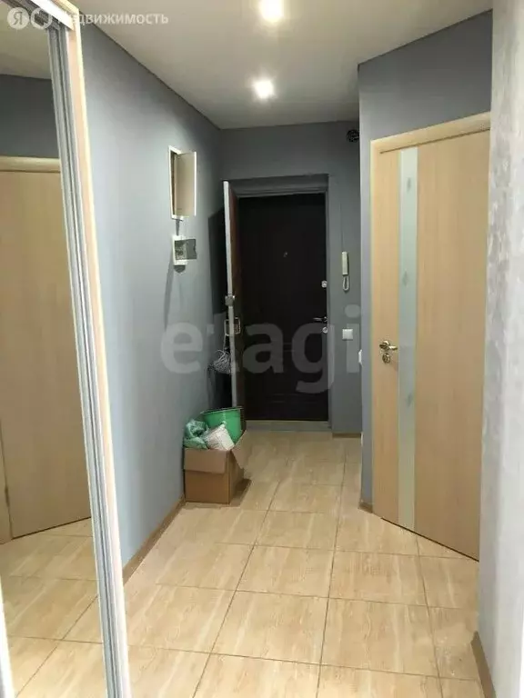 3-комнатная квартира: Севастополь, проспект Победы, 26 (57.1 м) - Фото 1