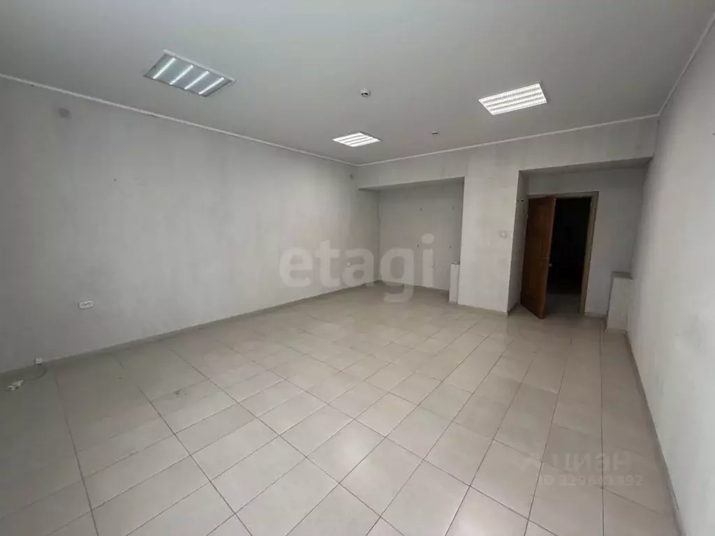 Офис в Тюменская область, Тюмень Трактовая ул., 47 (32 м) - Фото 1