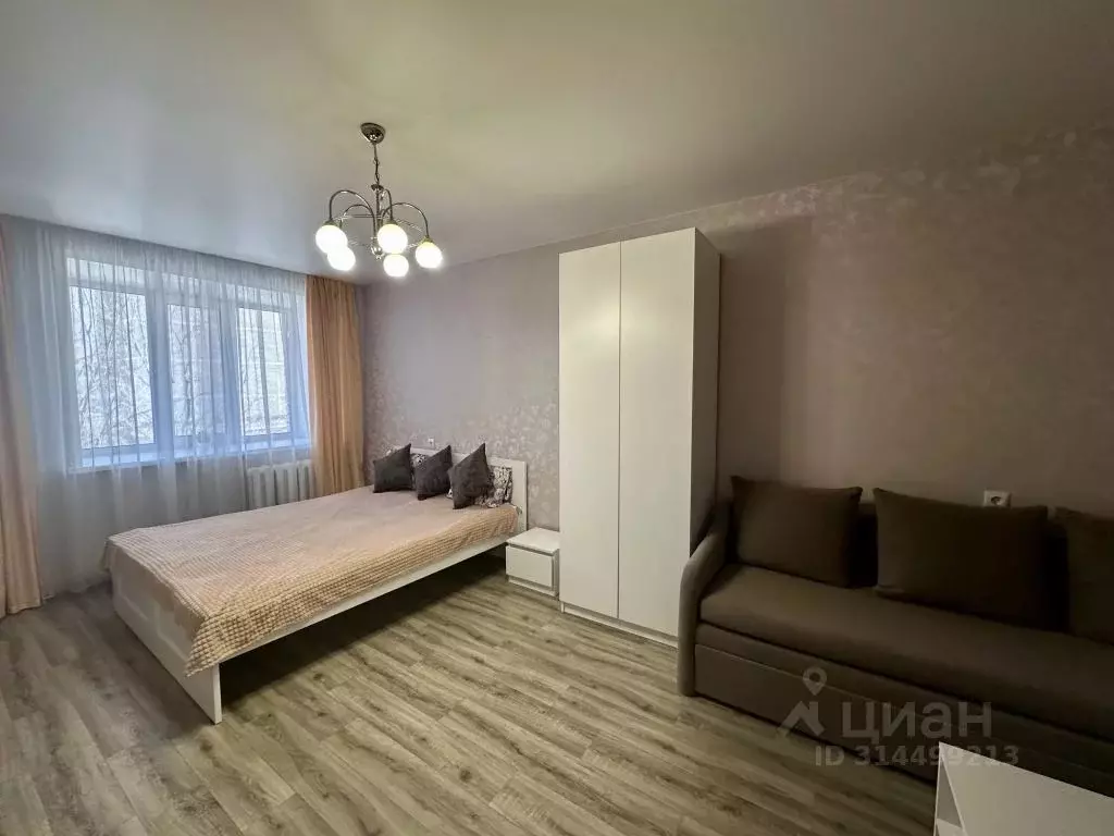 1-к кв. Татарстан, Казань ул. Юлиуса Фучика, 82 (35.0 м) - Фото 0