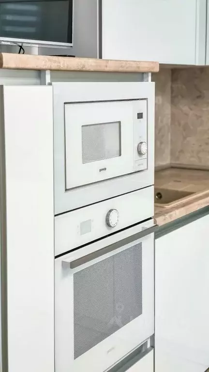 2-к кв. Калининградская область, Калининград ул. Молочинского, 4 (70.0 ... - Фото 2