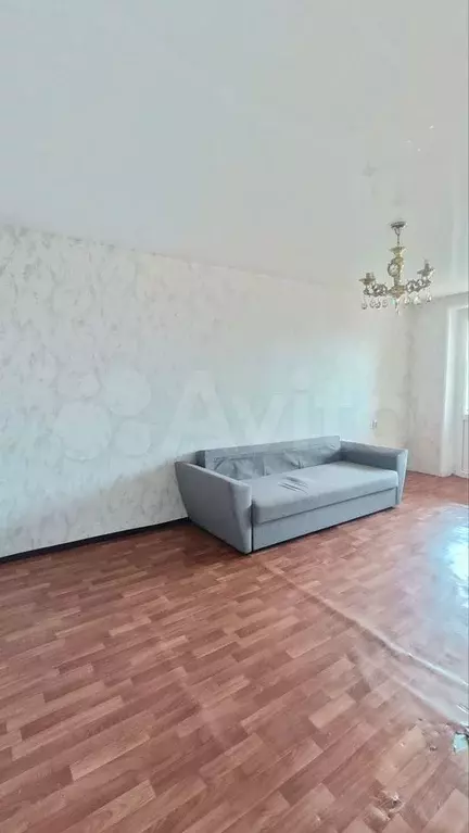 2-к. квартира, 42 м, 5/5 эт. - Фото 0