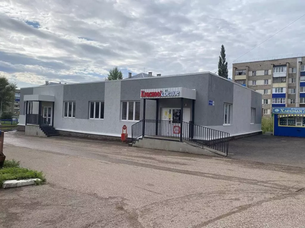 Помещение свободного назначения в Башкортостан, Салават Уфимская ул., ... - Фото 0