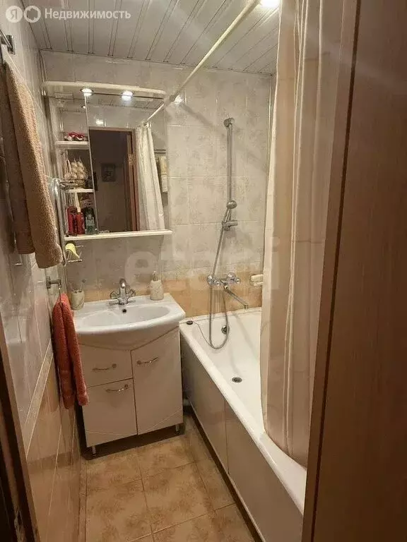 3-комнатная квартира: Тверь, улица Благоева, 6А (57.7 м) - Фото 0