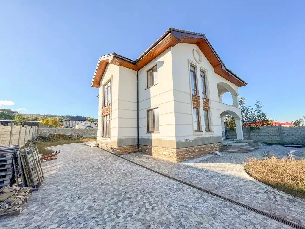 Дом в Крым, Симферополь ул. Ивана Купала, 25 (207 м) - Фото 2