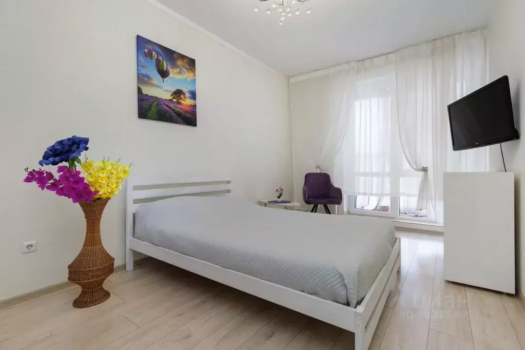 1-к кв. Калининградская область, Калининград Бассейная ул., 7 (43.0 м) - Фото 1