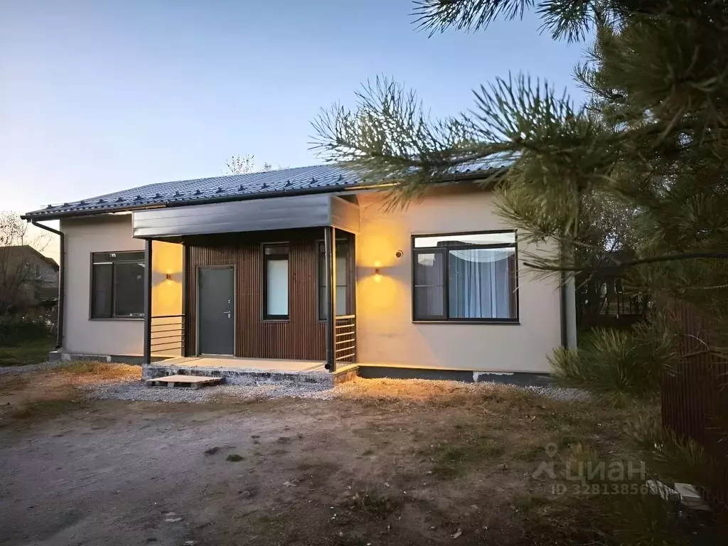 Коттедж в Хабаровский край, Хабаровский район, с. Мирное, Солнечная ... - Фото 1