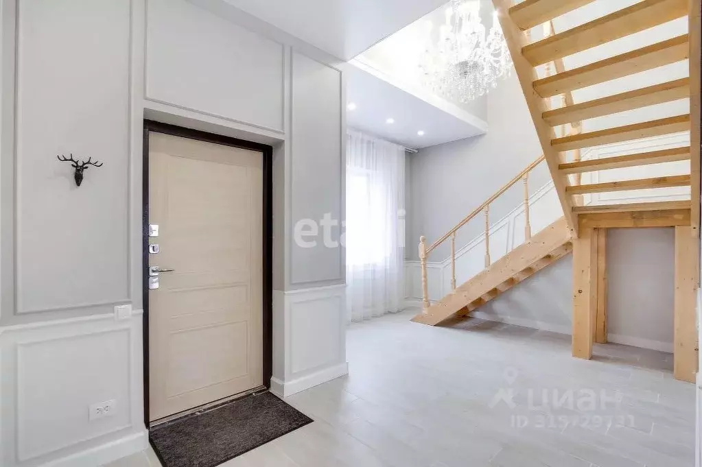 Дом в Хабаровский край, Хабаровск Дальняя ул., 16А (180 м) - Фото 1