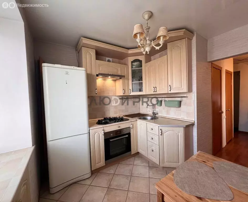 1-комнатная квартира: Уфа, бульвар Хадии Давлетшиной, 34 (55.8 м) - Фото 1