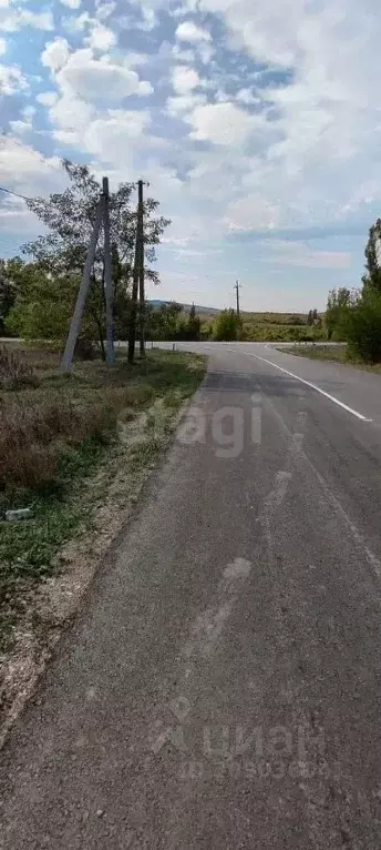 Участок в Крым, Белогорский район, Богатовское с/пос, с. Русское  ... - Фото 0