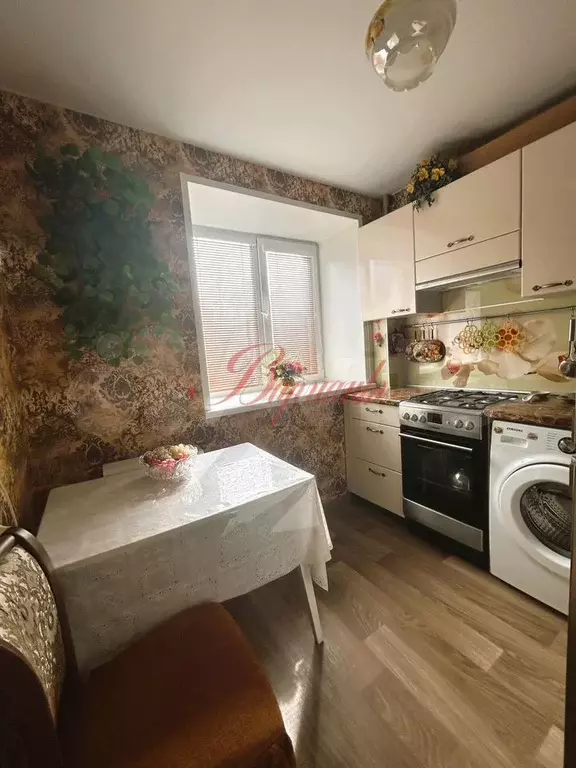1-к. квартира, 28 м, 4/5 эт. - Фото 1